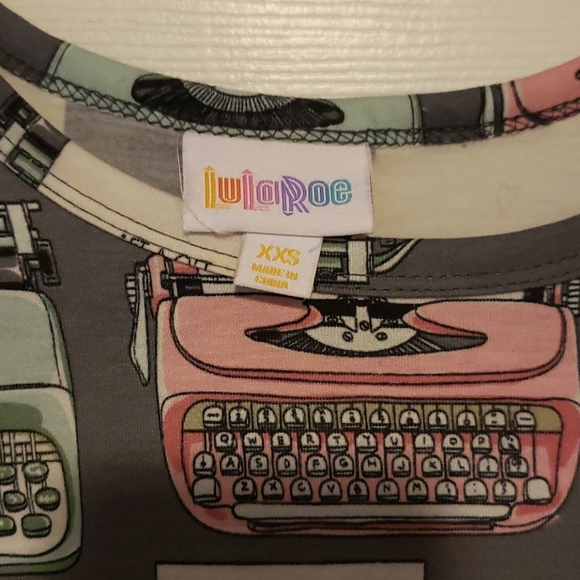 Typewriter Jessie - Picture 2 of 2